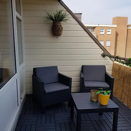 Strand Zuid شقة